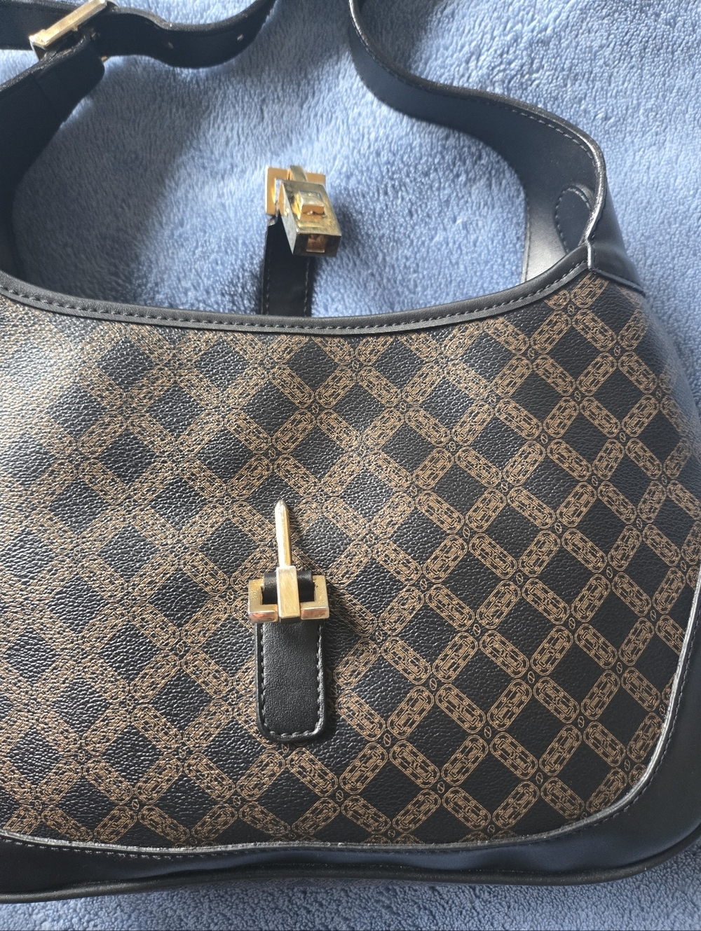 Club Rochelier Shoulder Bag - Picture 6 of 12